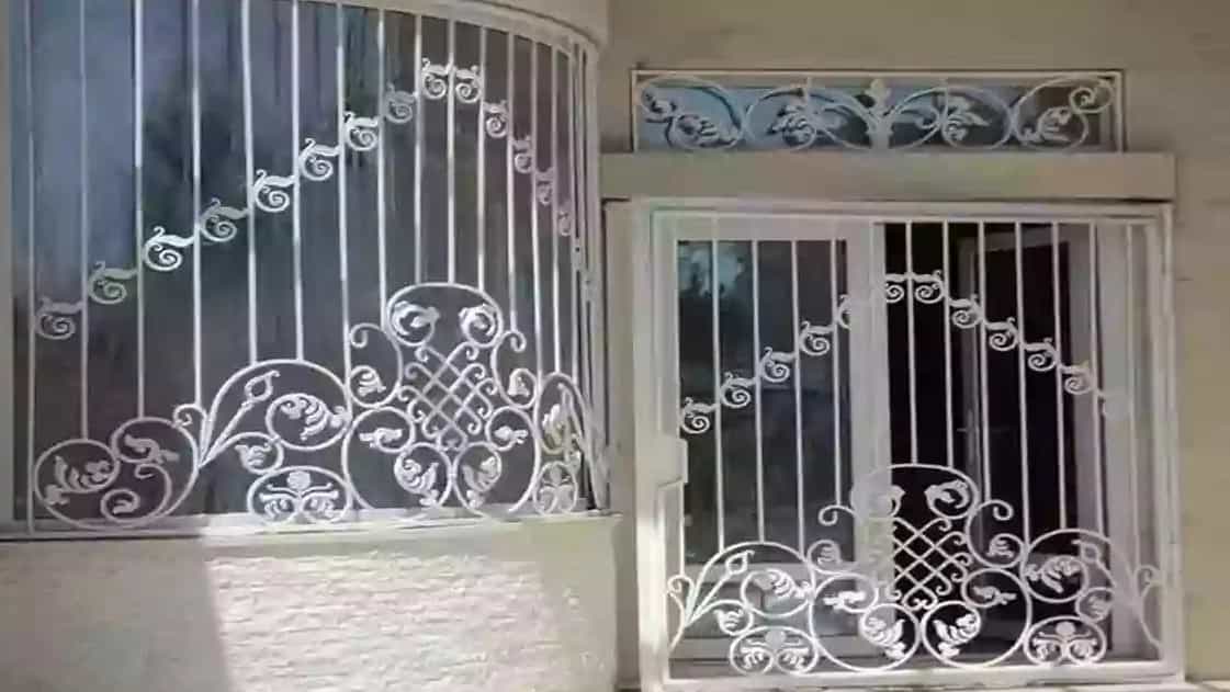 طراحی مدرن درب و پنجره آهنی در لار صنعت
